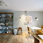 The Swan And 4* Newby Bridge