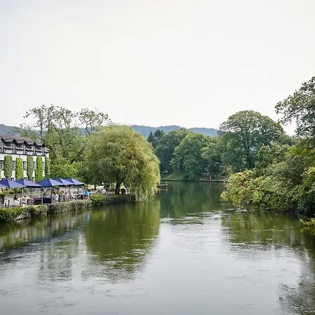 Hotel The Swan And Newby Bridge
