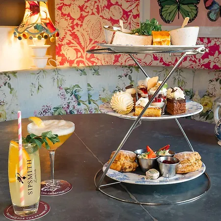 The Swan And Hotel 4*