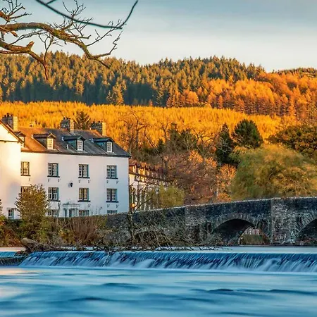 The Swan And Hotel