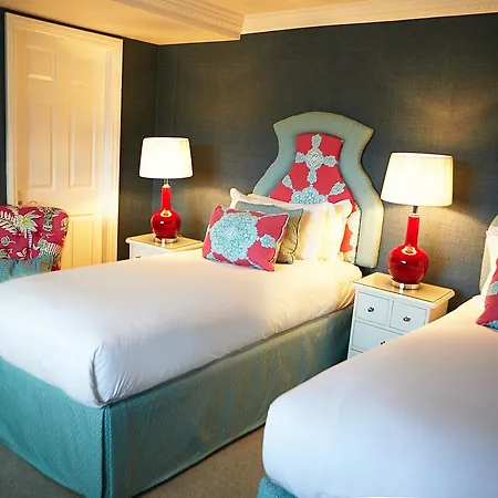 The Swan And 4* Newby Bridge