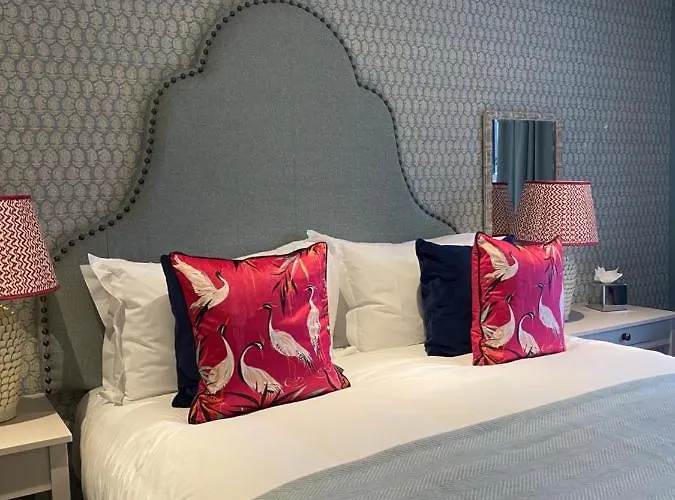 Hotel The Swan And Newby Bridge