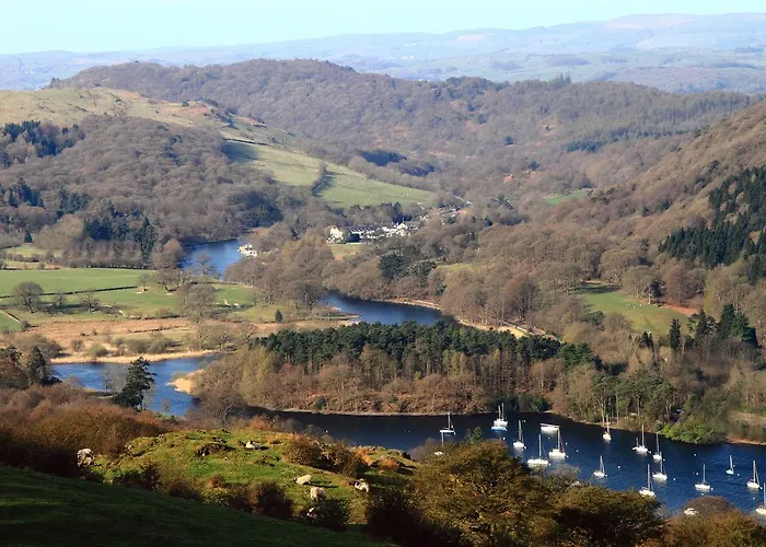 The Swan And Hotell Newby Bridge
