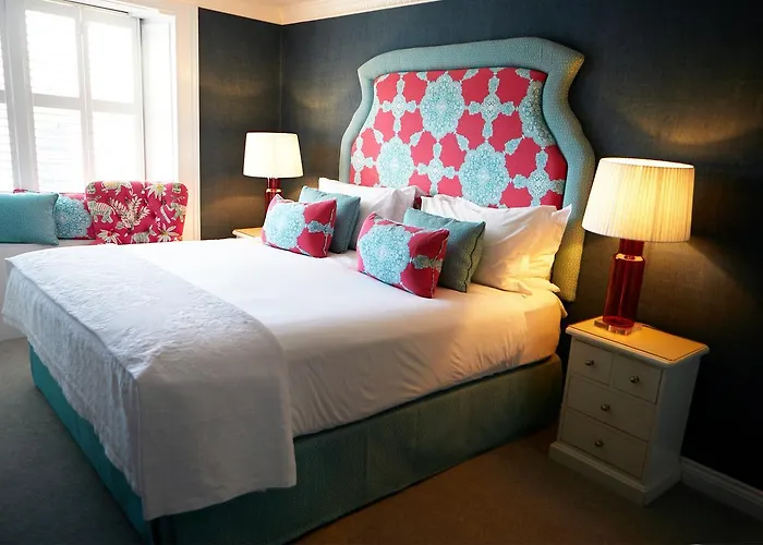 The Swan And 4* Newby Bridge