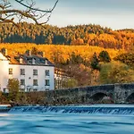 The Swan And Hotel