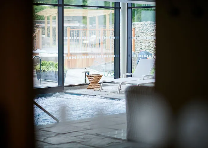 فندق وسبا ذا سوآن